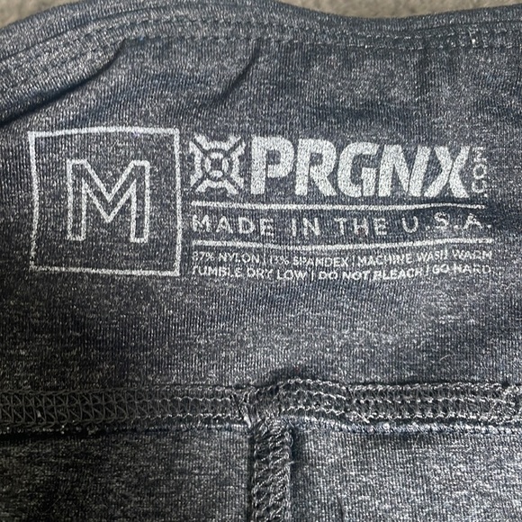 Progenex Heathered grey medium booty shorts - Picture 4 of 4